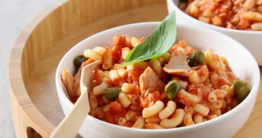 Recept Macaroni met tomaat-tonijnsaus Grand'Italia